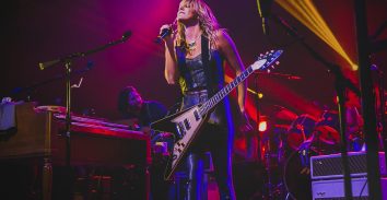 artist, Grace Porter, in concert